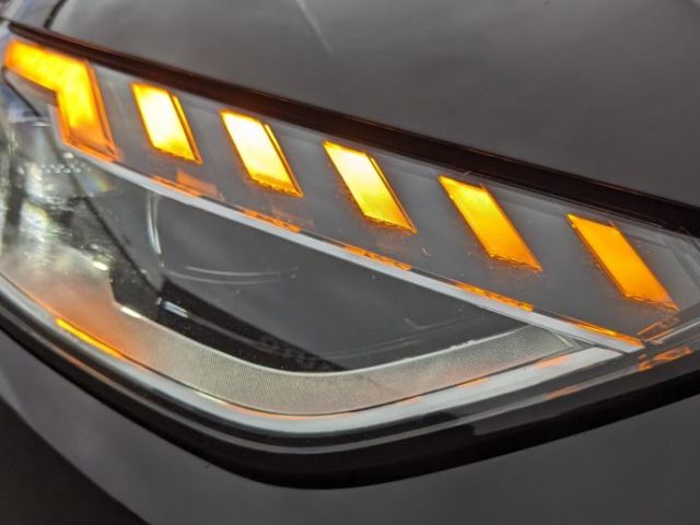 A4 30 TDI S-TRONIC