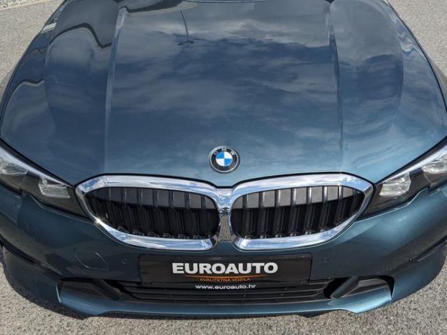 318D AUTOMATIK