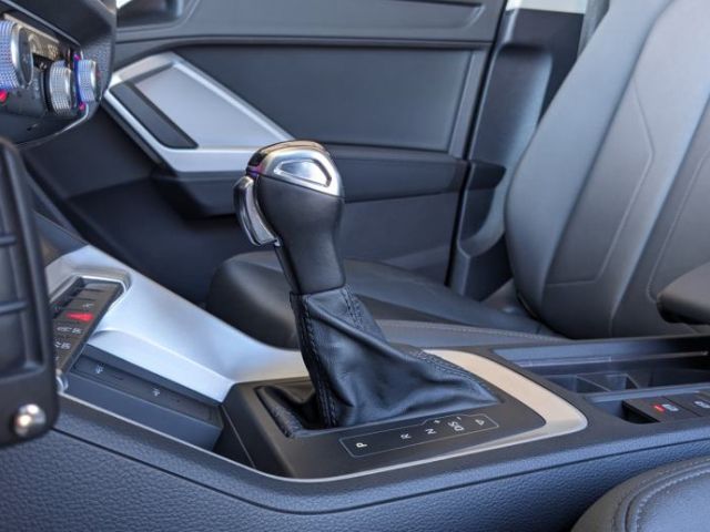 Q3 35 TDI S-TRONIC